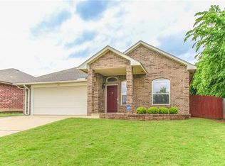 111 Tecumseh Ridge Rd, Norman, OK 73069