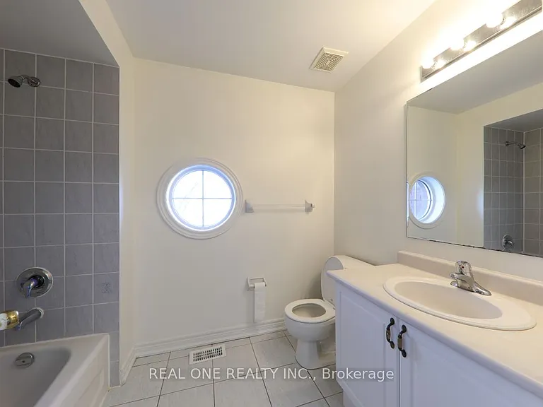 29 Duckfield Cres — Photo 21