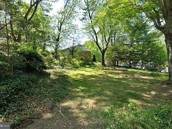 3rd image of 4503 Braeburn Dr