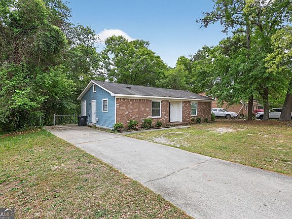 2nd image of 3544 Windermere Dr