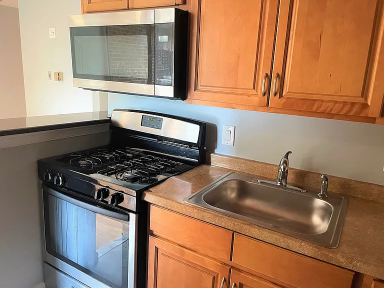 8405 Greenbelt Rd #101 — Photo 18