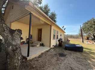 11865 Briggs Rd, Atascosa, TX 78002
