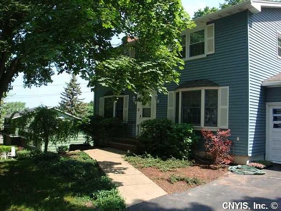 3rd image of 107 Barcroft Dr