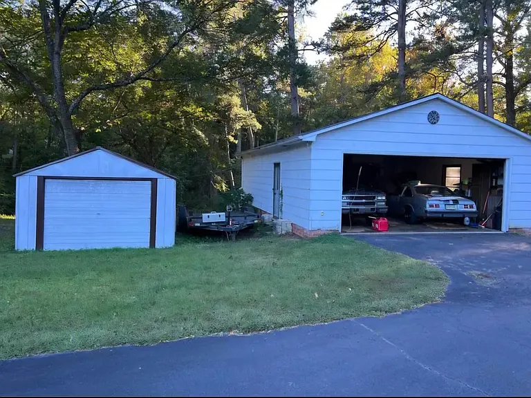 4340 Maranda Rd — Photo 6