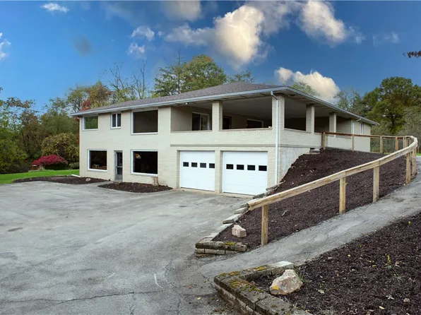 247 Bunker Hill Rd N, Kittanning, PA 16201