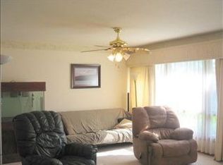 1929 9th St NW, Minot, ND 58703