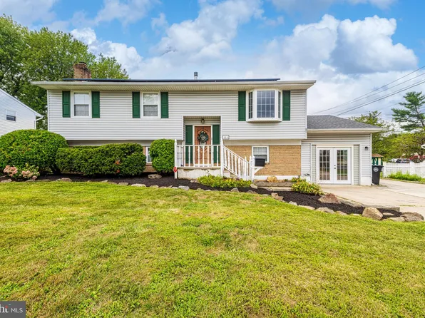 111 Central Ave, Woodbury Heights, NJ 08097