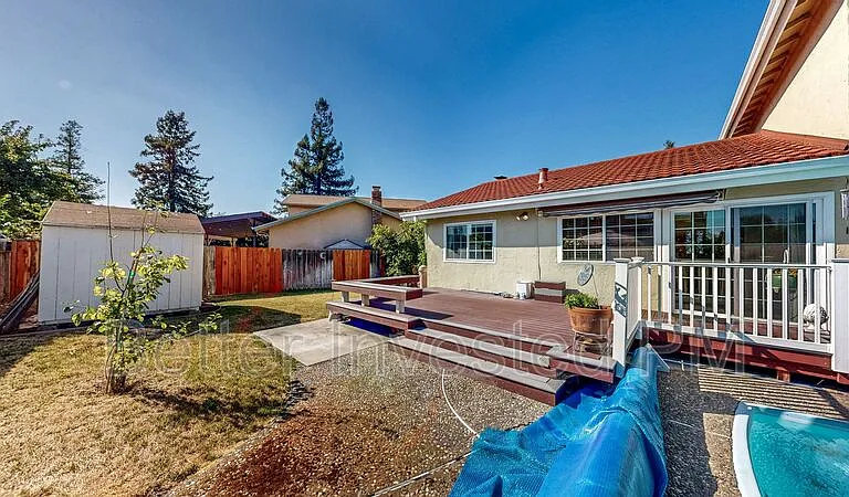 848 Sprucewood Ct — Photo 67