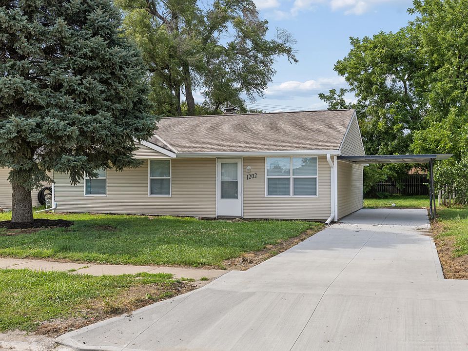 1st image of 1202 Dorene Blvd