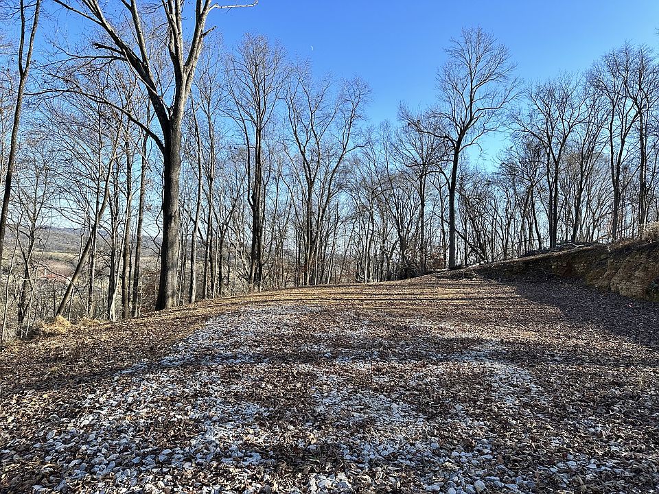 1st image of 1059 Hilltop Dr