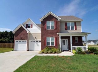 183 Fall Brook Ln, Rocky Point, NC 28457