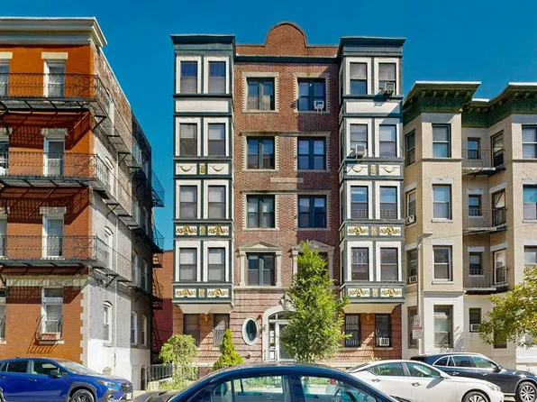 75 Burbank St APT 501, Boston, MA 02115
