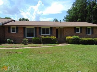 212 Lee St, Hogansville, GA 30230