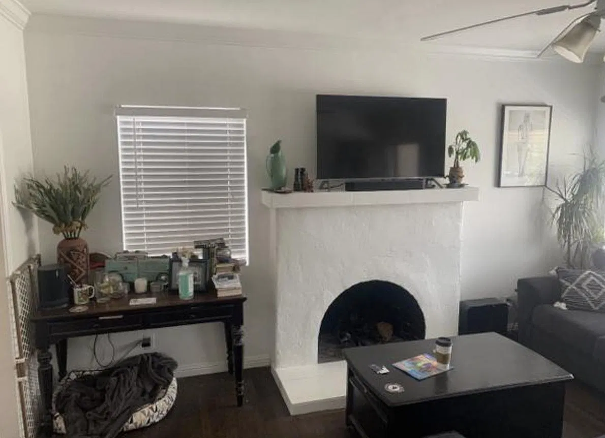 128 W Vince St — Photo 2
