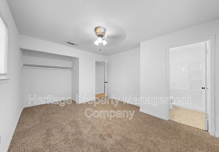 4942 Driskill St — Photo 17