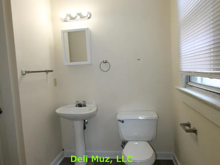 610 Jefferson Ave — Photo 39