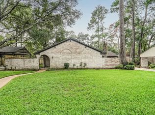 1006 Woodchurch Ln, Houston, TX 77073
