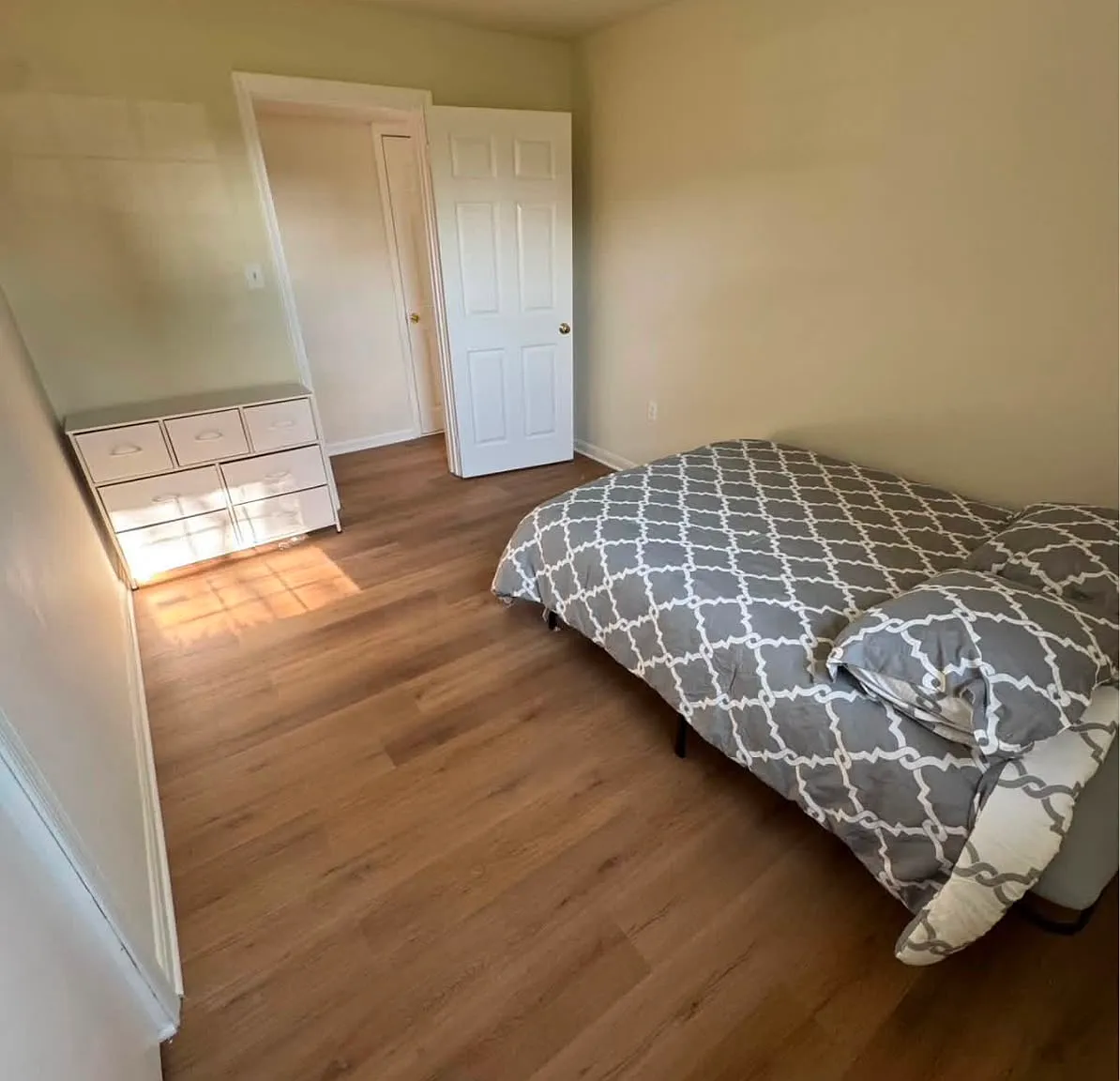 2014 Ritchie Road - 6 — Photo 3