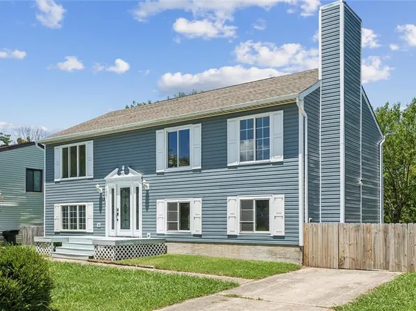 1521 Peabody Dr, Hampton, VA 23666