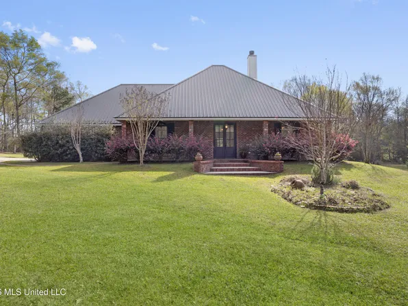 497 Sunflower Rd, Perkinston, MS 39573