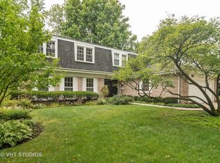 711 E Appletree Ln, Arlington Heights, IL