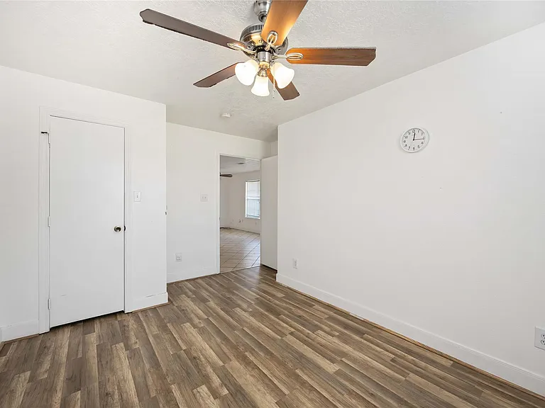 5315 Cherie Crest Ct — Photo 11