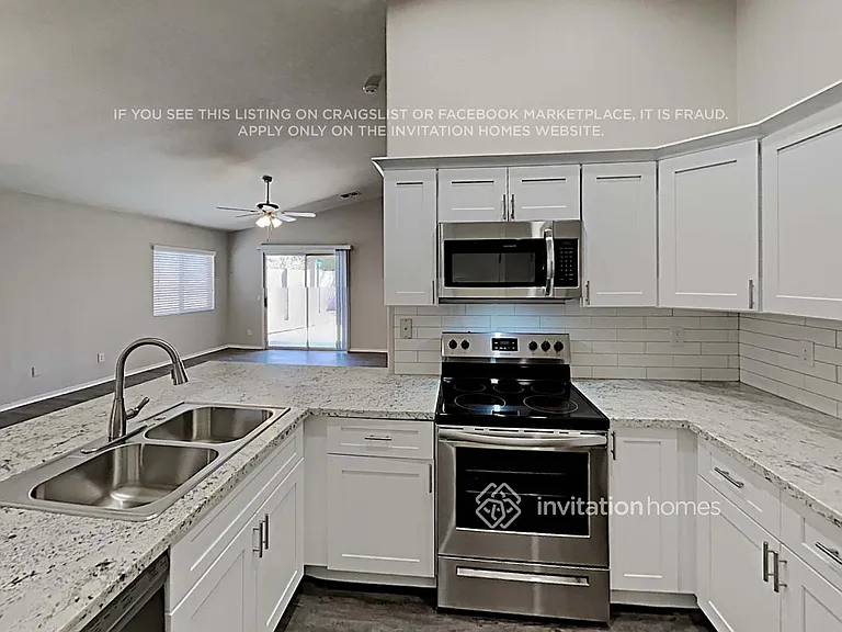 847 S Esmeralda — Photo 6