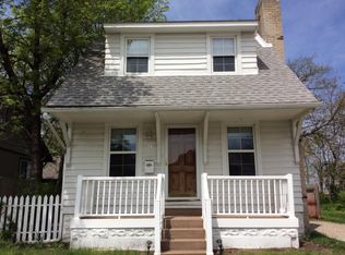21 Hendrickson Blvd, Clawson, MI 48017