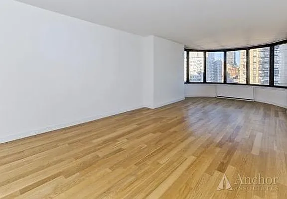 Rented by Anchor Associates | media 15