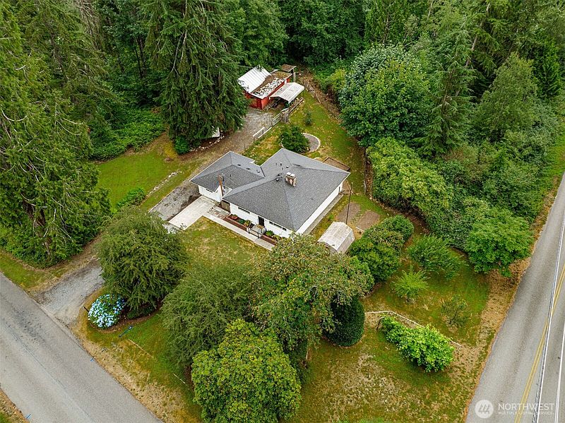2nd image of 9910 52nd Street SE