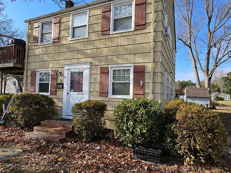 51 Lee St #A — Photo 17