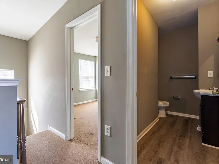 1706 N Willington St — Photo 40