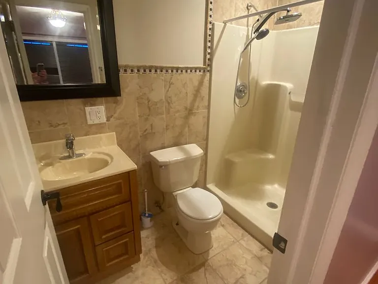377 E Madison Ave — Photo 9