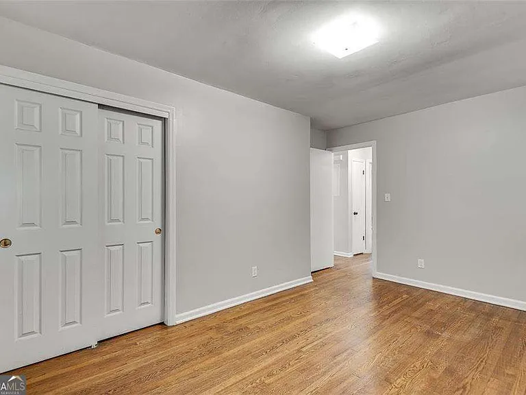 799 Marstevan Dr NE — Photo 47