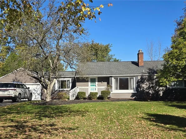 483 Atterbury Blvd, Hudson, OH 44236