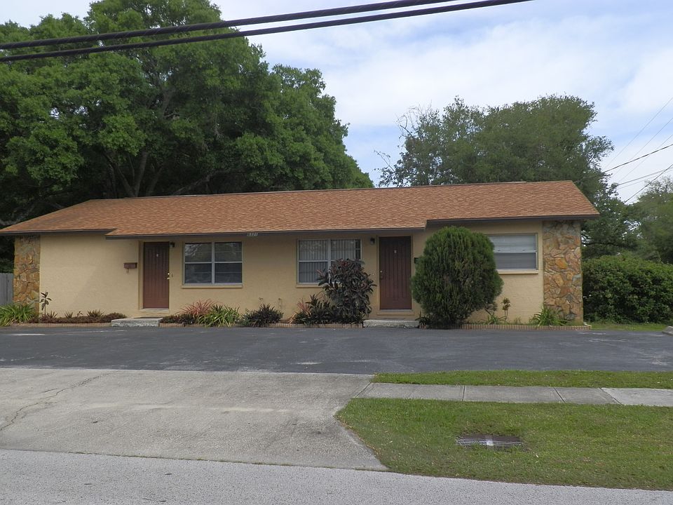 Front of duplex