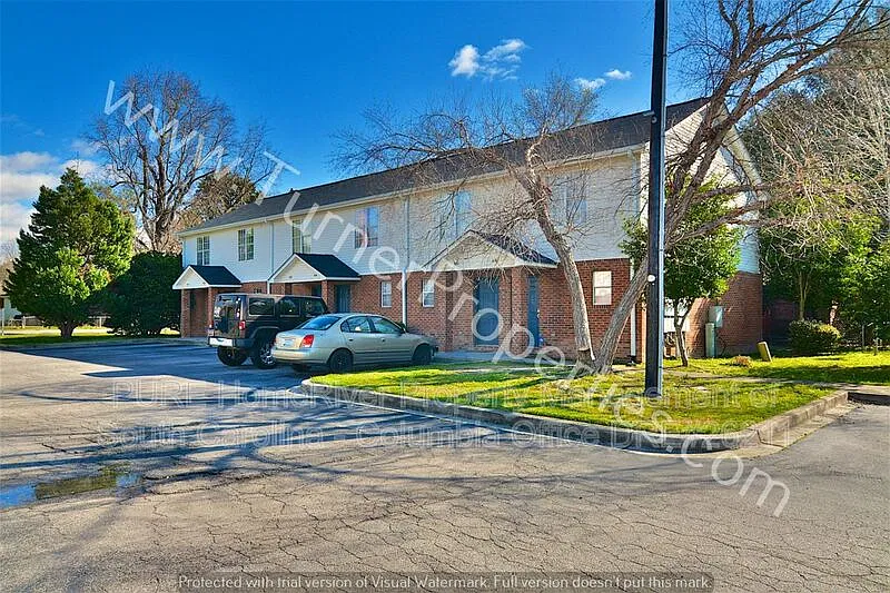 3800 Plowden Rd — Photo 3