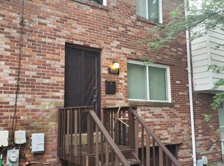 1517 Weinman St, Pittsburgh, PA 15221