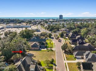 310 Goose Pointe Blvd, Biloxi, MS 39531