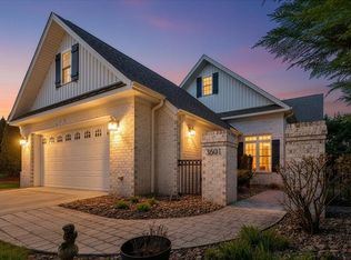 3601 Colonial Court Dr, Roanoke, VA 24018