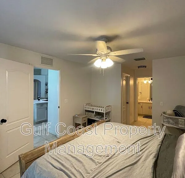 417 Broadmoor St — Photo 19