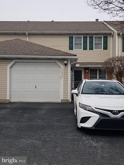 2nd image of 3623 Hope Ln #29