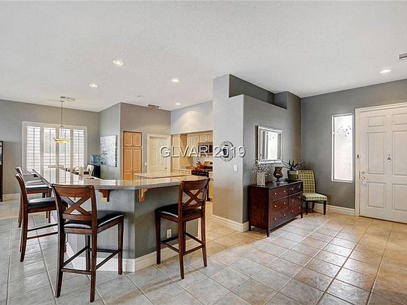 5th image of 182 Cliff Valley Dr