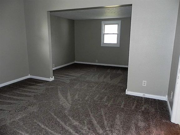5th image of 5802 Mendota Dr