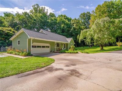 406 Friendship Ln, Pisgah Forest, NC, 28768