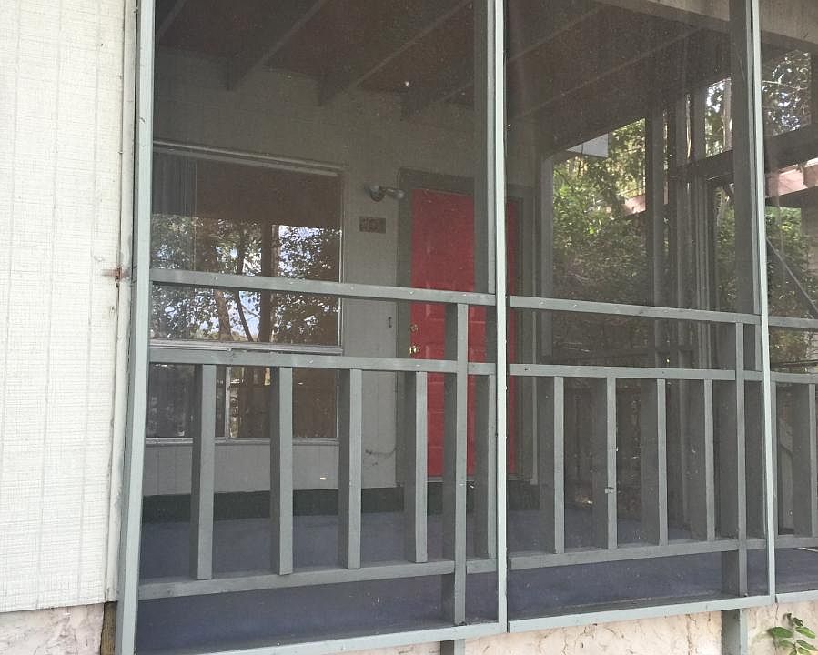 Great screened porch!