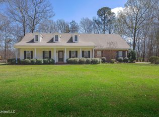113 Pine Hill Dr, Forest, MS 39074