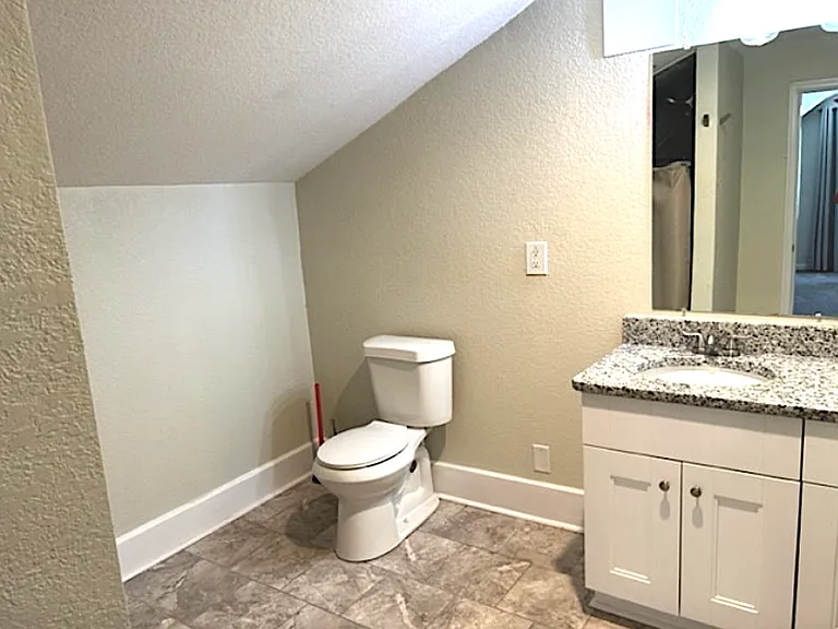 1380 E Norcova Dr — Photo 5