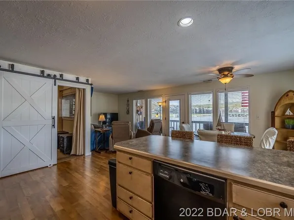 99 Rock Dove Ln Unit 2B, Camdenton, MO 65020