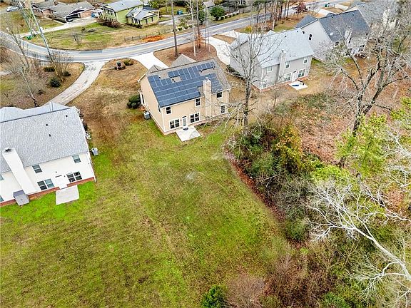 3rd image of 2569 Ingram Rd